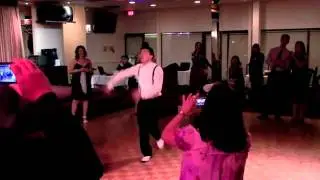 Asian Groom Shows off his Moves