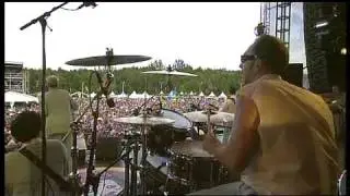 Me First And The Gimme Gimmes - Don't Let The Sun Go Down On Me (Live '09)