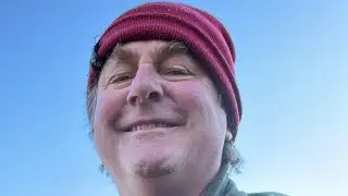 Sunday morning farm rush hour with Chris the chatty farmer