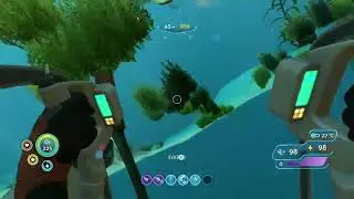 Reaper Leviathan Glitches PRAWN Suit Through Map