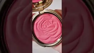 NEW Lakmē Rouge Bloom Powder Blush