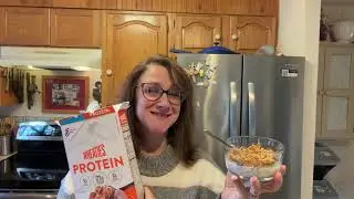IS IT HEALTHY BREAKFAST- WHEATIES PROTEIN WITH ROCKING SHAMROCK PROTEIN MILK#protein #breakfast