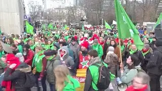 Over 10,000 people protest in Brussels for pay raise