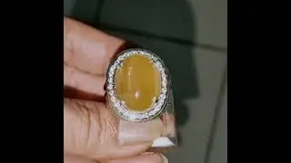 Big, Rare Precious Gemstone, 16.74Ct Yellow Beryl/Heliodor Cat Eye Certified.