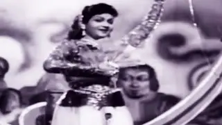 Kannukku Nerile - Jayabharathi - Allaudinum Arputha Vilakkum - Old Tamil Songs