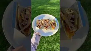 Crockpot Chicken Tacos ✨🌮 #crockpot #recipe #tacos #asmr #yum #foodie #dinner #viral #shorts #fyp
