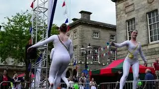 All Girls Acrobats | Female Acrobatic Group | Circus Performers for Hire