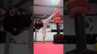 Spooky Kicks #tangsoodo #sidekick #martialarts #tsd