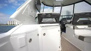 2015 Monterey 335 Sport Yacht