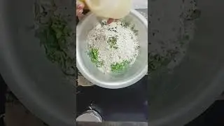 Winter Special Recipe | Methi ke Parathe | Bharti Kitchen #youtubevideo #recipe  #bhartikitchen