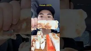 Makan kebab crispy 300%