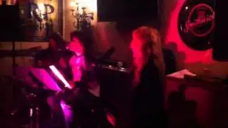 Terry Ilous singing at White Harte Pub