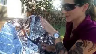 #229 10 WAYS TO USE A SPACE/SURVIVAL BLANKET [365 Survival]