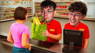 MI TROVO un LAVORO VERO con RICKYFRIES su SUPERMARKET SIMULATOR