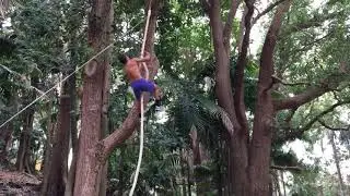 Superhuman Rope Climb by World Record Breaker Marcus Bondi💥