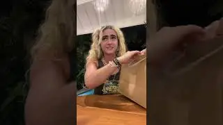 Have dinner in Bali with me! #travel #uk #bali #travelgirl #backpacking #solotravel #travelling