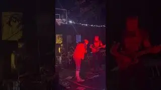DRUMMER GOES WILD WITH HUGE HEAVY CHORUS GROOVE BEFORE INTENSE TIGHT CLEAN HITS
