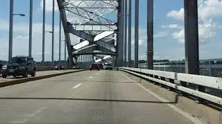 Rock Island Centennial Bridge northbound