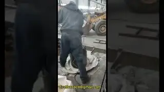 Silica ramming material