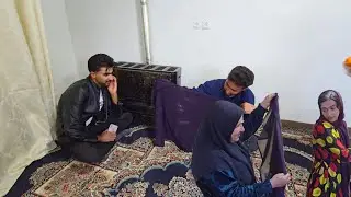 Neighbor's Boy Gift to Nasrin to Propose to Her! Painting the walls by Ali
