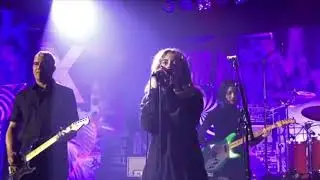MB! Heart-Shaped Box - Nirvana Reunion - Dave Grohl Foo Fighters And Friends featuring Violet Grohl