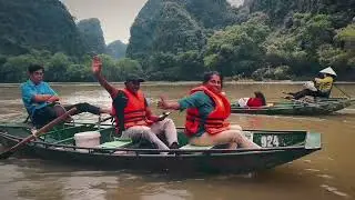Ninh Binh sampan boat ride through Tam Coc