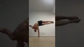 Full body balance 🤸#streetworkout#handstan