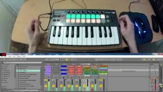 Novation Launchkey Mini | Live Performance - Push On
