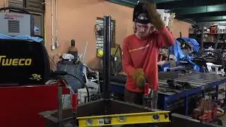 Как сделать сверхпрочный прецизионный металлический рабочий стол