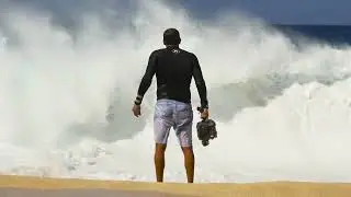 Surfing｜Hawaii photographer finds fine art in massive Pacific waves