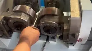 High Presion High Quality Bolt Rod Bar Circular Hydraulic Thread Rolling Machine BM28-40