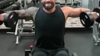 Roman reigns WWE workout in gym 2022