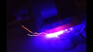 DNEJE 20W Lasermodul an meiner DIY CNC Fr&auml;s-Laser-Kombi gibt sein bestes.Eine Lightshow vom feinsten
