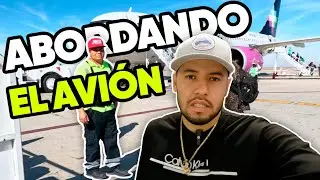 Como es ir al aeropuerto para pasar a las salas y abordar un avión 