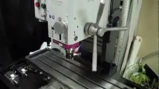 обзор станка Optimum BF30 Vario