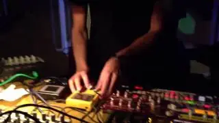 Trippy-H Live @ Loophole 31.08.13 pt. 2