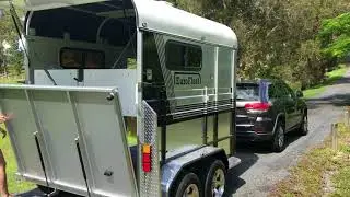 EuroFloat 2HSL-L400 Deluxe Horse Float Silver with White Roof