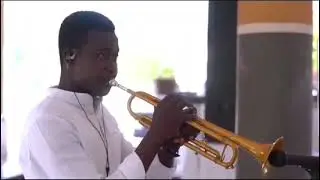 @Emdarkskeys Enjoy this cool Ghanaian highlife Gospel keyboard Chops by Emdarks.