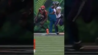 Marcus Peters With An Unbelievable Pick🤯🔥 | #shorts