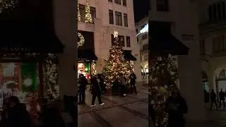 Old Bond Street. London #Shorts #PaseosGuiados. 🎄 (Dec. 2021).
