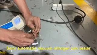 How nitrogen flush vacuum sealing works? Semi automatic vacuum nitrogen tin can sealer factory