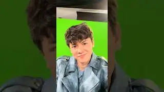 Josh Ford: Those eyes 👁️👁️ @ Kira Balinger