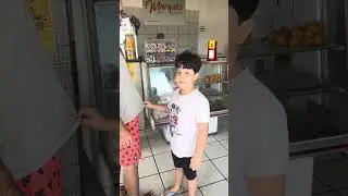 Hoje foi dia de tomar um suco de macuru j&aacute; 😂