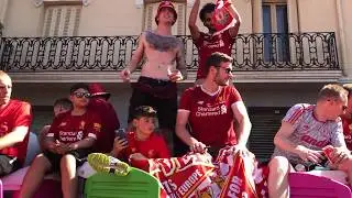 LFC FANS SING MO SALAH SONG AT THE FAN PARK IN MADRID | BOSS NIGHTS LIVE | Liverpool FC Songs