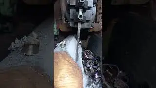 gear cutting hobbing process on heavy duty shaper machine #sugermills #machine #shapertools #shaper