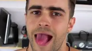 Super male tongue 😜