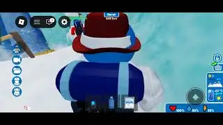 aku main game di roblox ber nama antartica