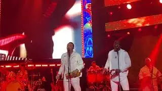 Santana and War Concert, “Oye como va”, San Francisco, 11/12/19