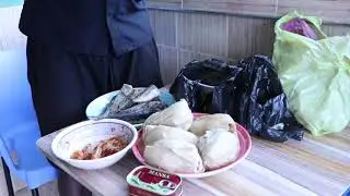 Ghana Vlog 2021 - Kenkey Street Food In Ghana For 65 Cedis (About &pound;8)