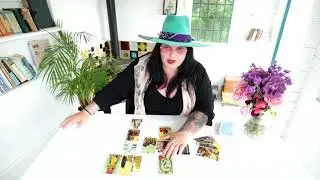 Leo July Tarot reading